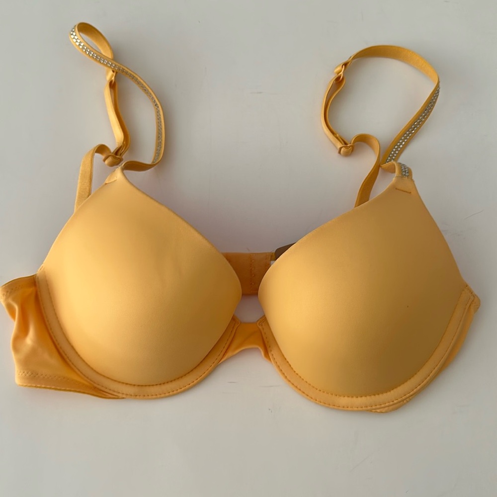 Pink Victoria’s Secret Wear every where yellow push bra Sz 32B
